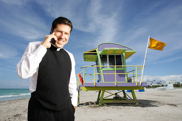 Un verdadero cura cool