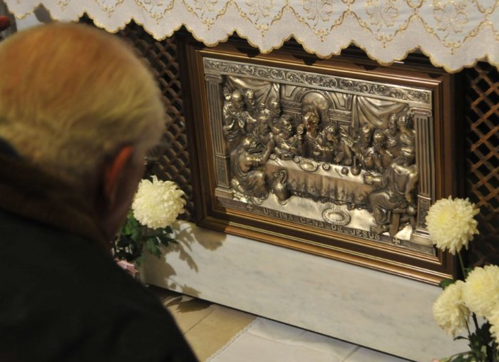 2010_6_12_38308821-1441601