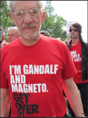 ian-mckellen-protesta-conta-papa