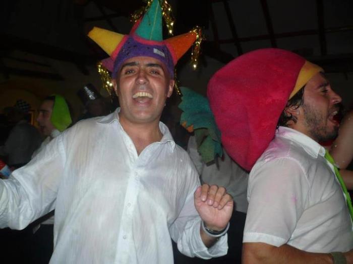 432312_447672851959930_1075300225_n