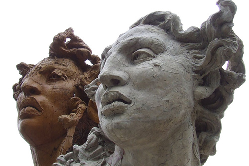 466828658_821b31a8f4