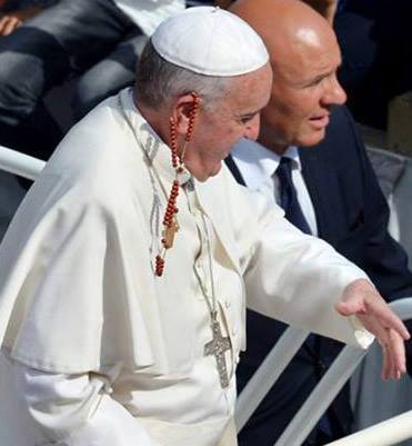 988329_582552631806055_903741449_n