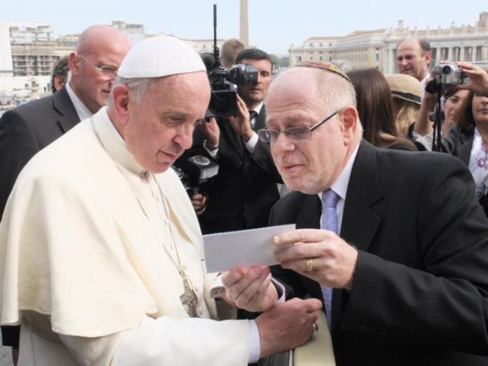 Y AHORA, EL KAHAL TE MANDA A QUE DIGAS ESTO...