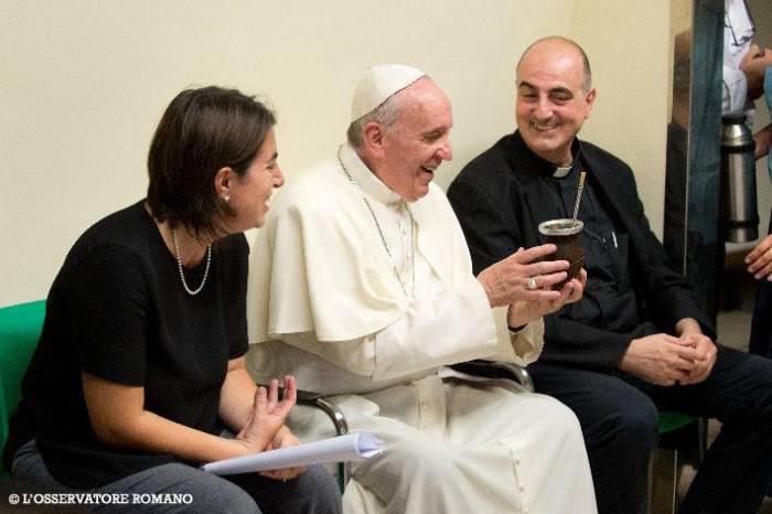 1459830_710283808982660_1028586592_n