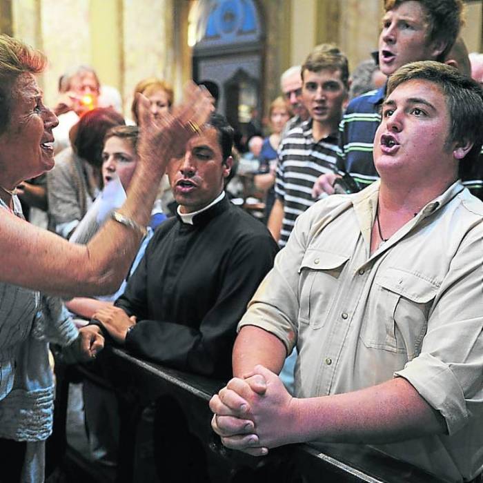 Ofensiva-derecha-tradicionalista-irrumpio-Catedral_CLAIMA20131201_0056_14