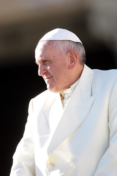 Pope+Francis+Pope+Francis+Holds+Weekly+Audience+dsmmJHzmUMPl