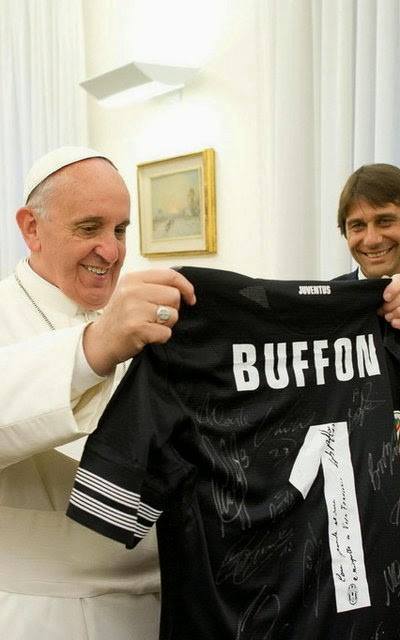 10704153_731729776909896_2428525392896647770_n