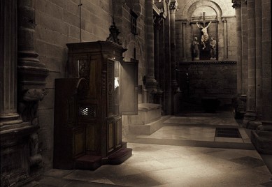 confesion absolucion pecados confesar confesionario