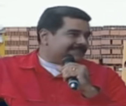 Maduro sonriendo
