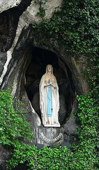lourdes2