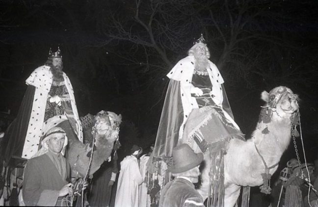 Cabalgata-reyes-madrid-1966.-Foto-campua-768x501.jpg