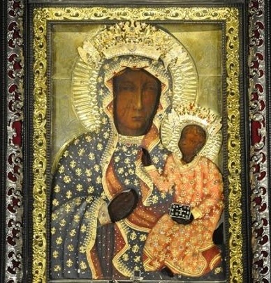 virgen negra.jpg