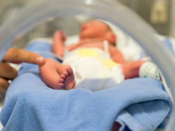 bebe-prematuro-24-semanas-696x522.jpg