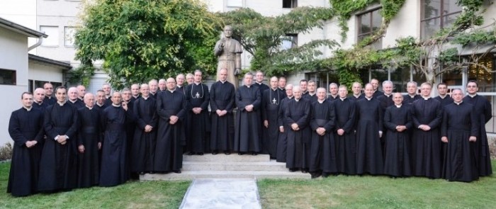 miembros capitulo gral.jpg